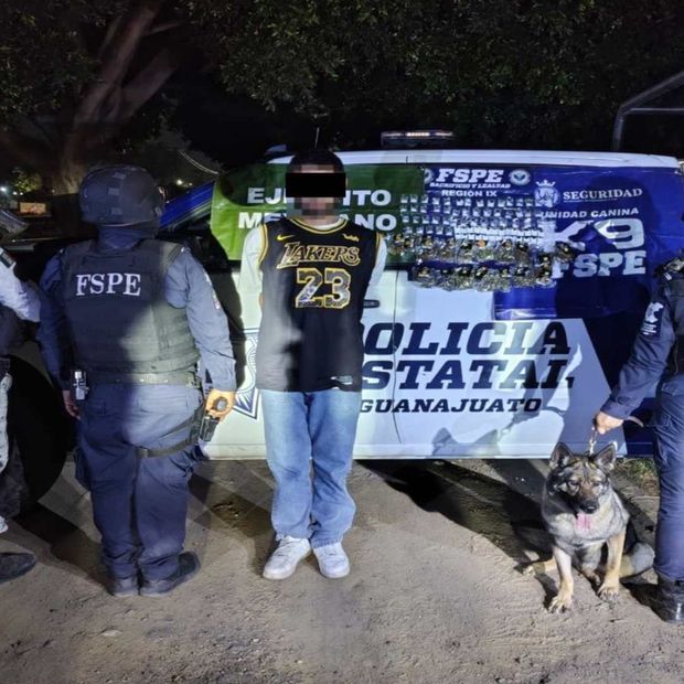El hombre fue visto con actitud sospechosa.
